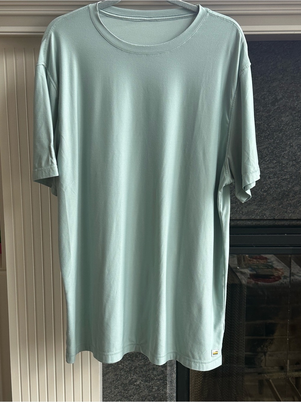 Vuori Short Sleeve Crew Tee in Light Mint